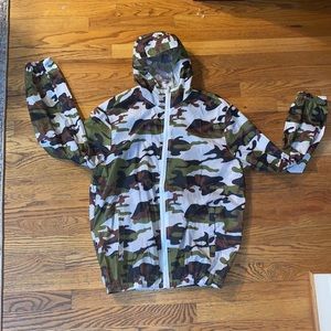 🍾CLOSET CLEAN OUT ACCEPTING ALL REASONABLE OFFERS🍾